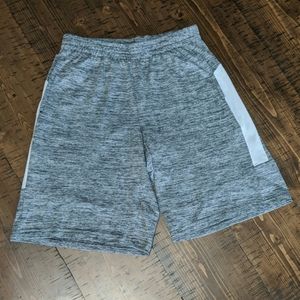 Champion athletic shorts with pockets